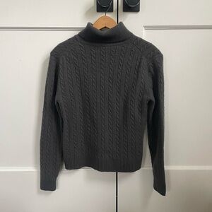 aritzia tna cashwool leonie turtleneck in the color echo grey (dark gray)